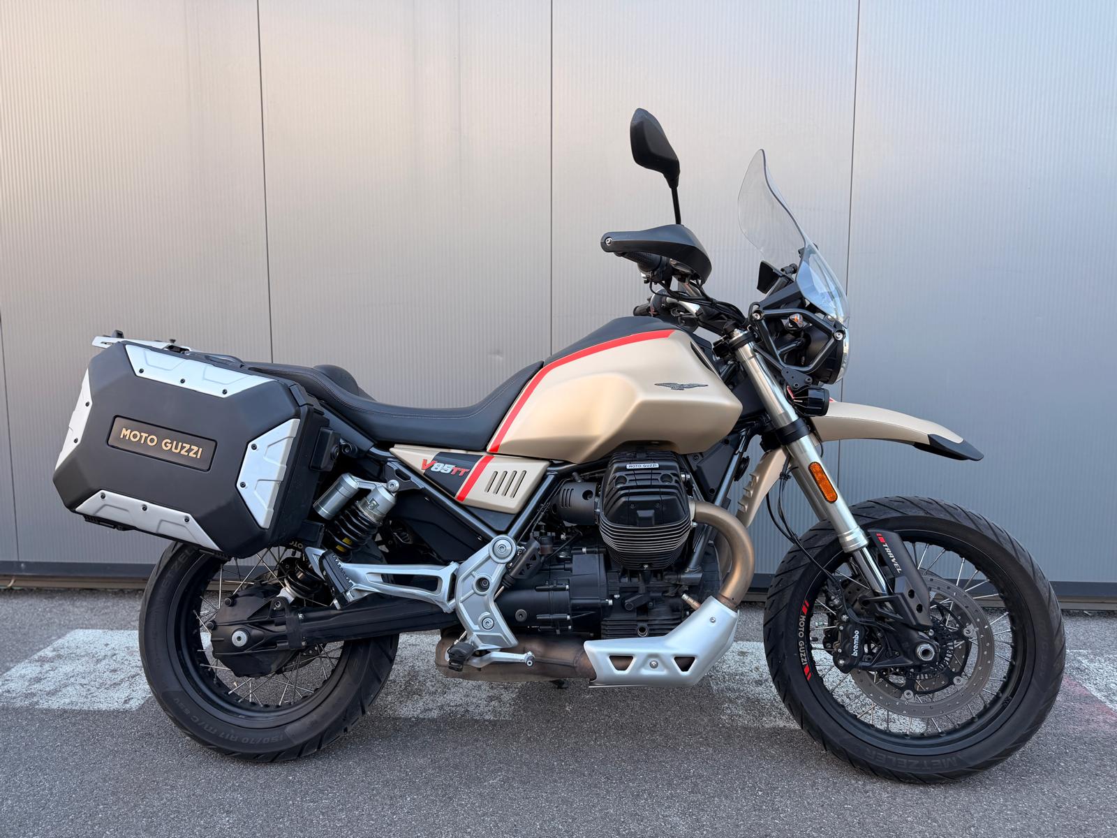 MOTO GUZZI V85 TT 850 Travel Pack-image-1