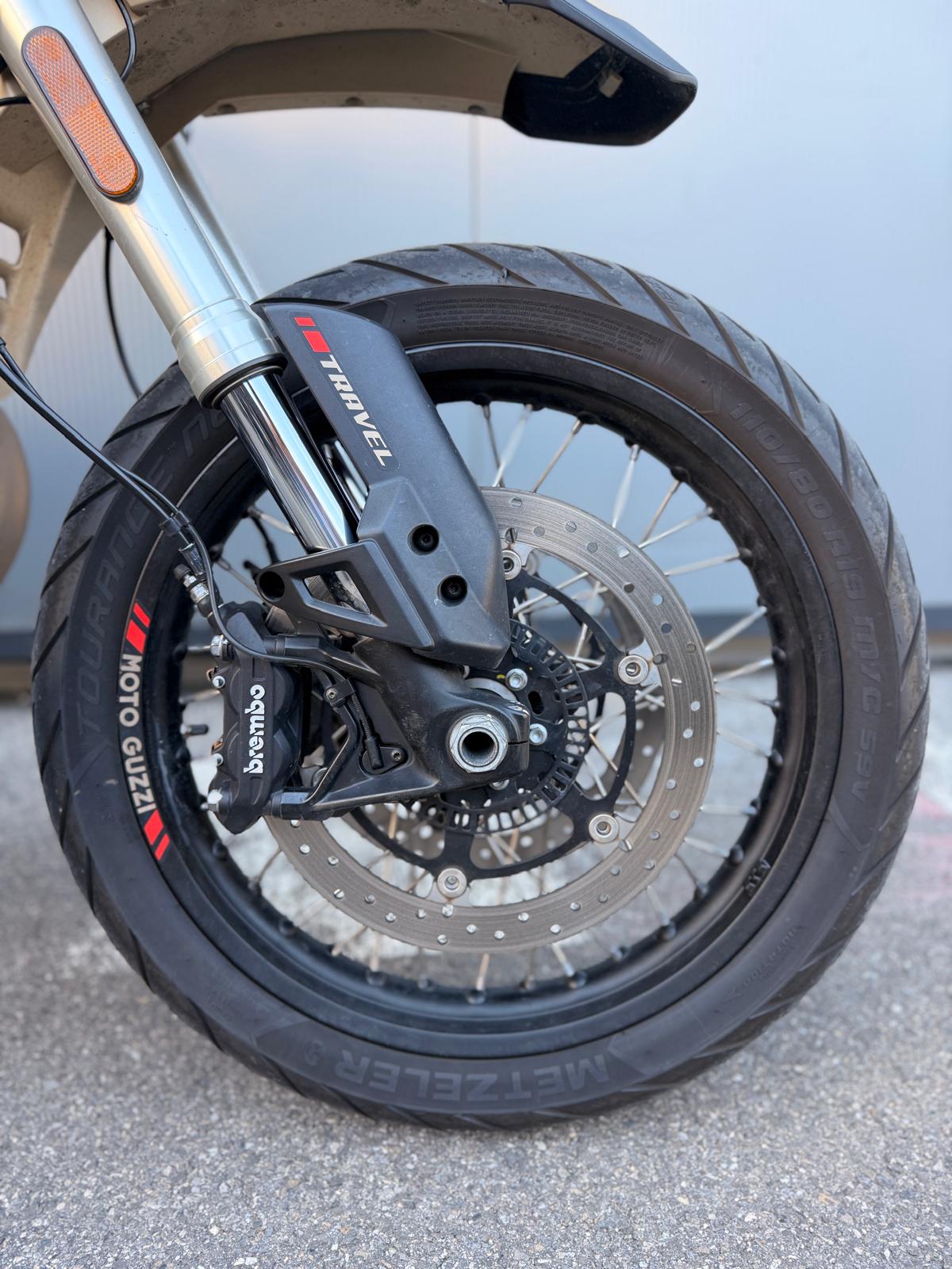 MOTO GUZZI V85 TT 850 Travel Pack-image-4