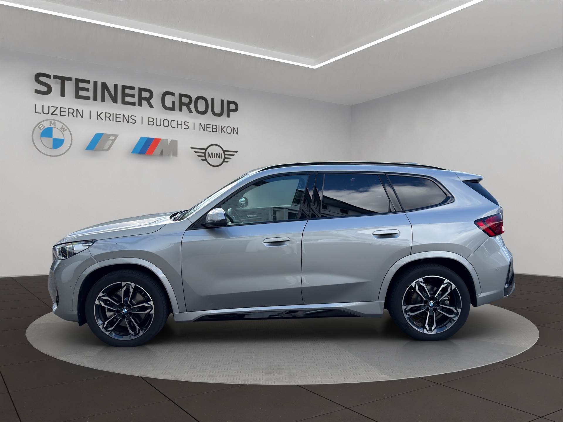 BMW X1 xDrive 23i 48V M Sport-image-7