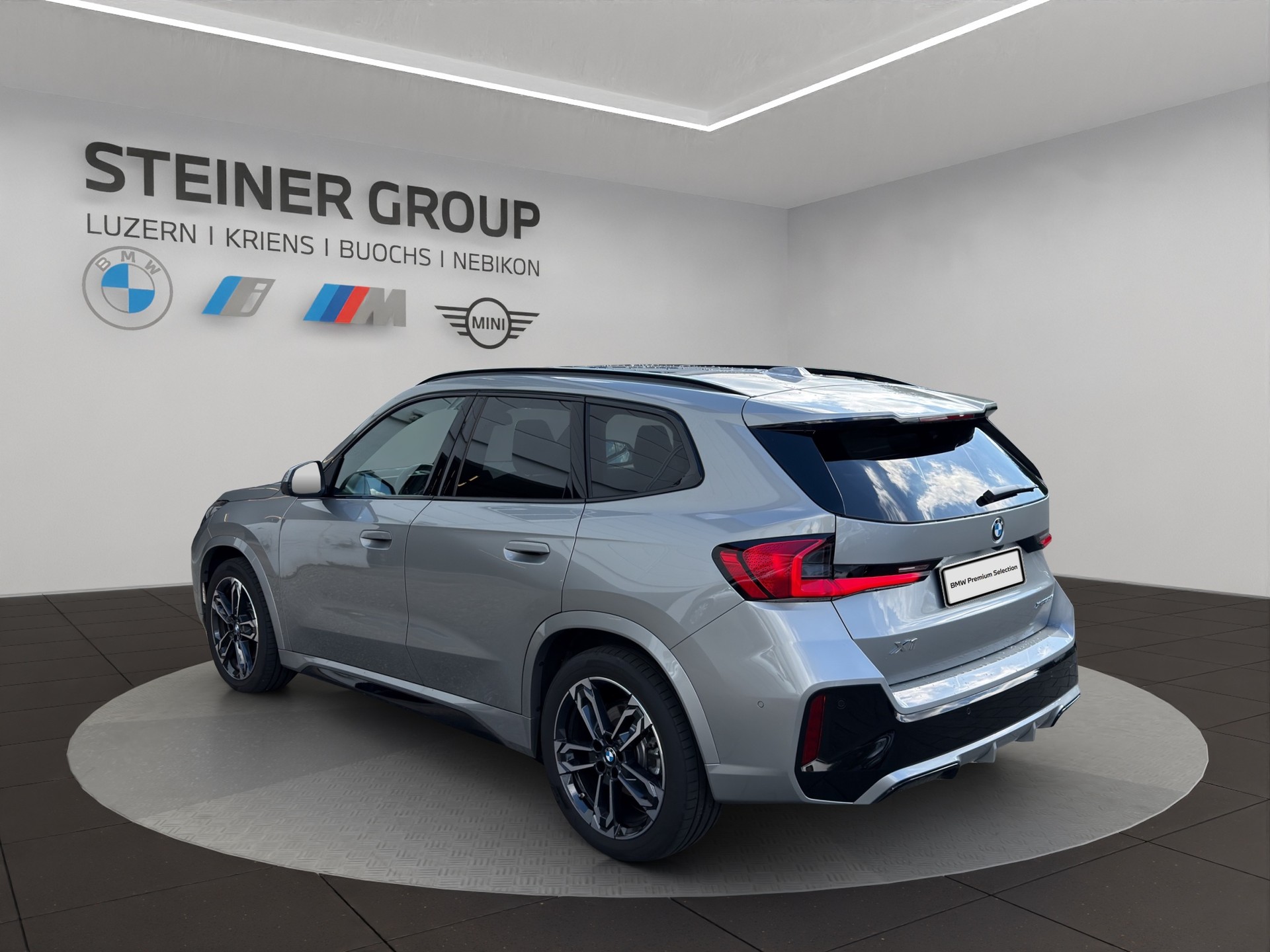 BMW X1 xDrive 23i 48V M Sport-image-6