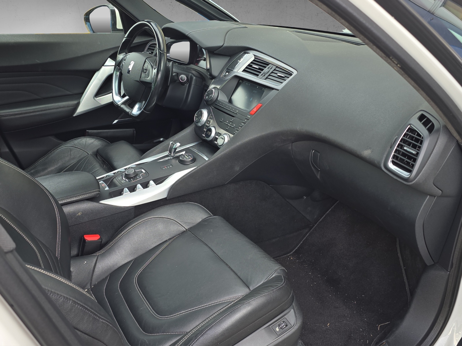 DS AUTOMOBILES DS5 HYbrid4 200 Chic EGS6-image-11