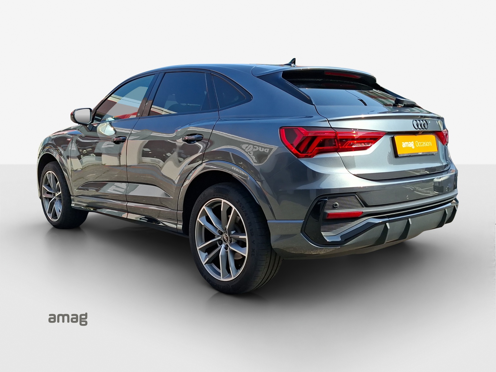 AUDI Q3 Sportback 35 TFSI S line Attraction S-tronic-showroom-element-2