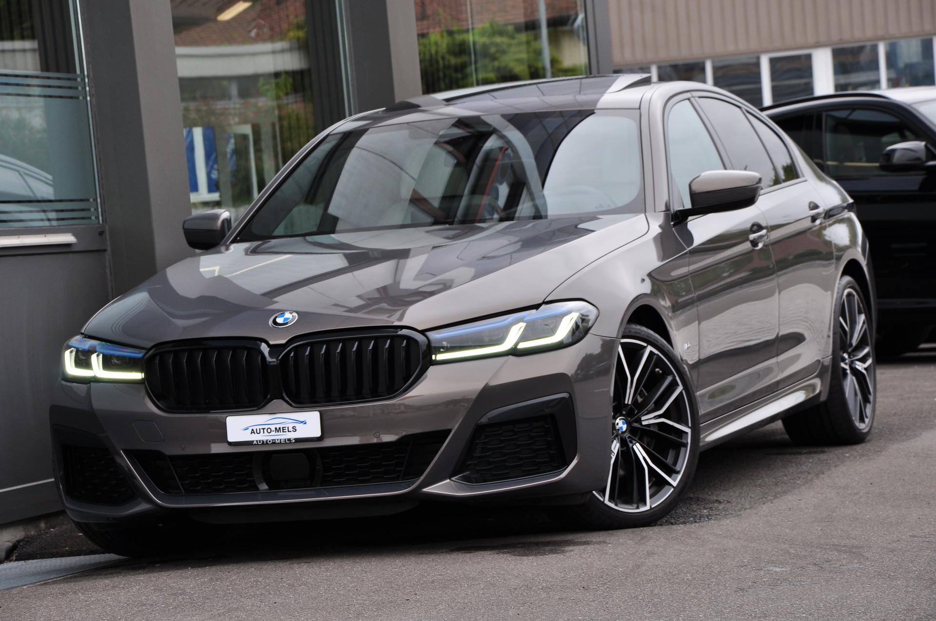 BMW 540d xDrive 48V M Sport Steptronic-showroom-element-2