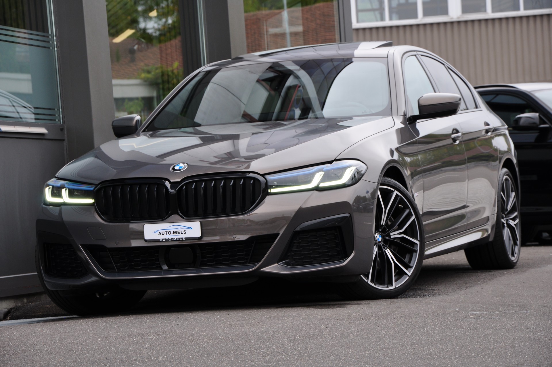 BMW 540d xDrive 48V M Sport Steptronic-showroom-element-1