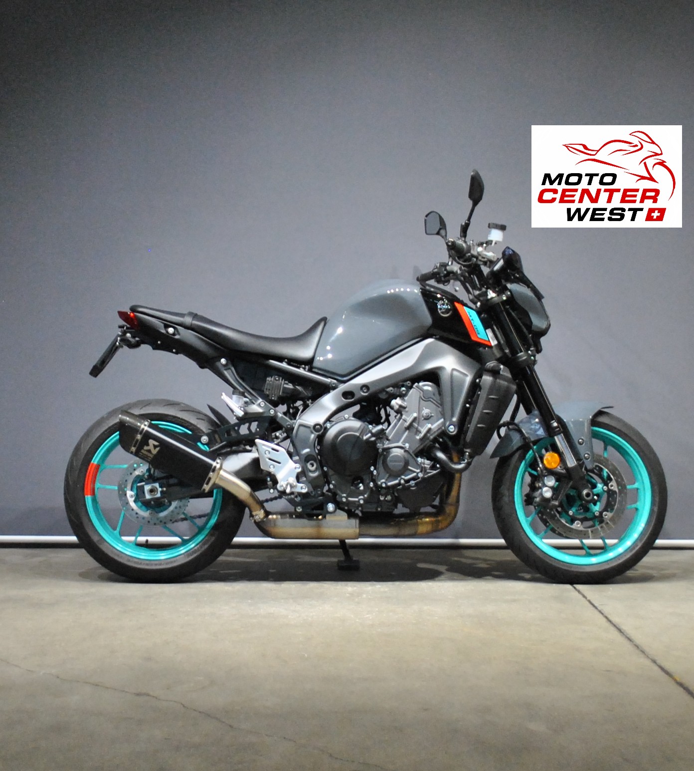 YAMAHA MT-09-image-1