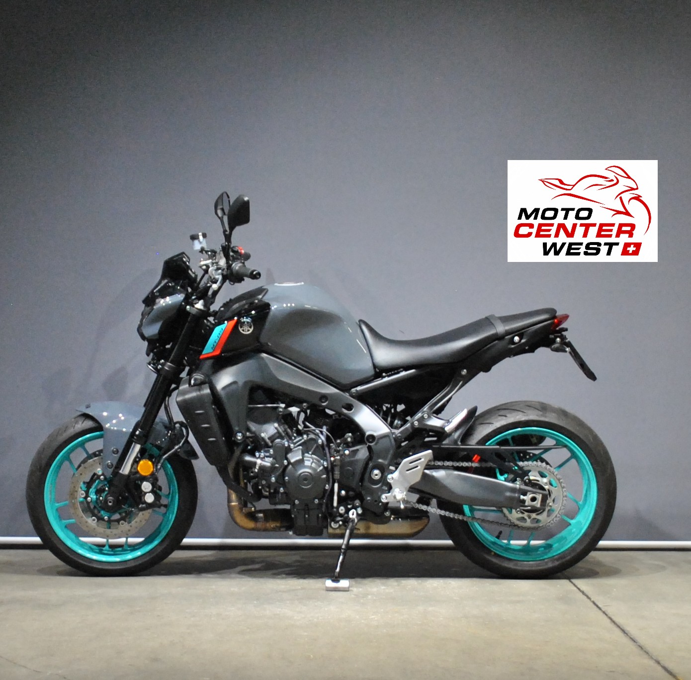 YAMAHA MT-09-image-2