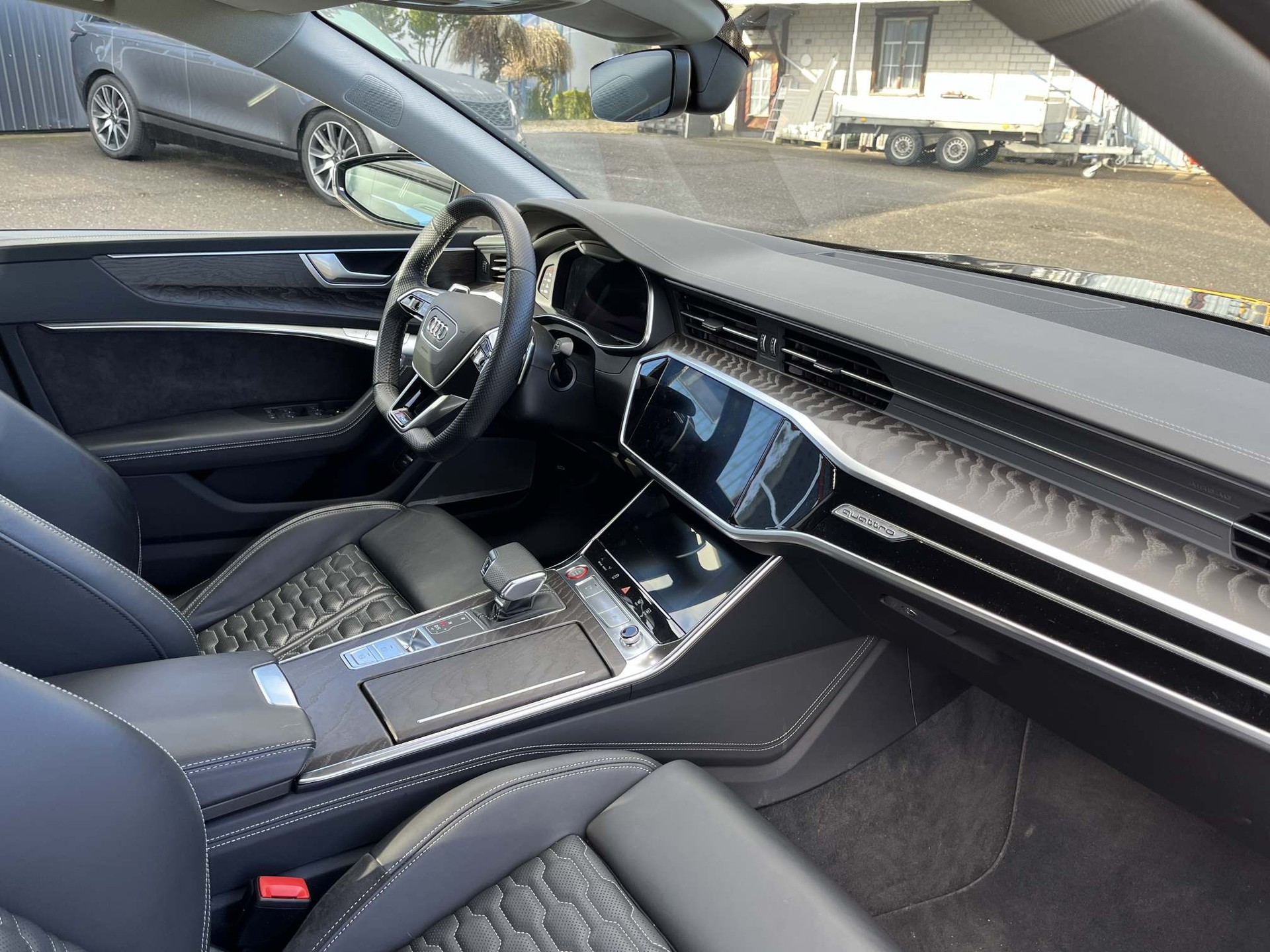 AUDI RS7 Sportback MHEV-image-9