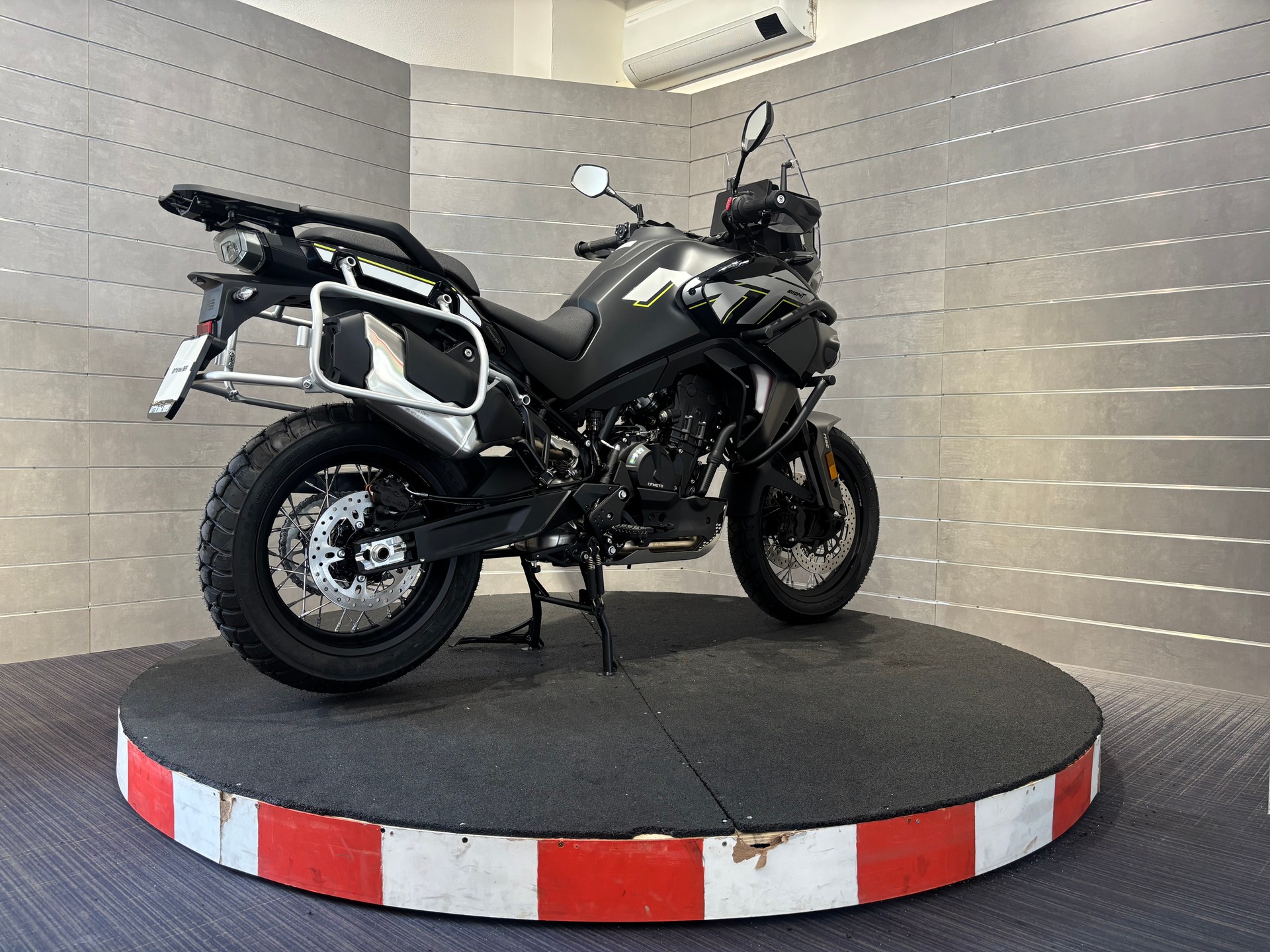 CF MOTO 800 MT Explorer-image-5