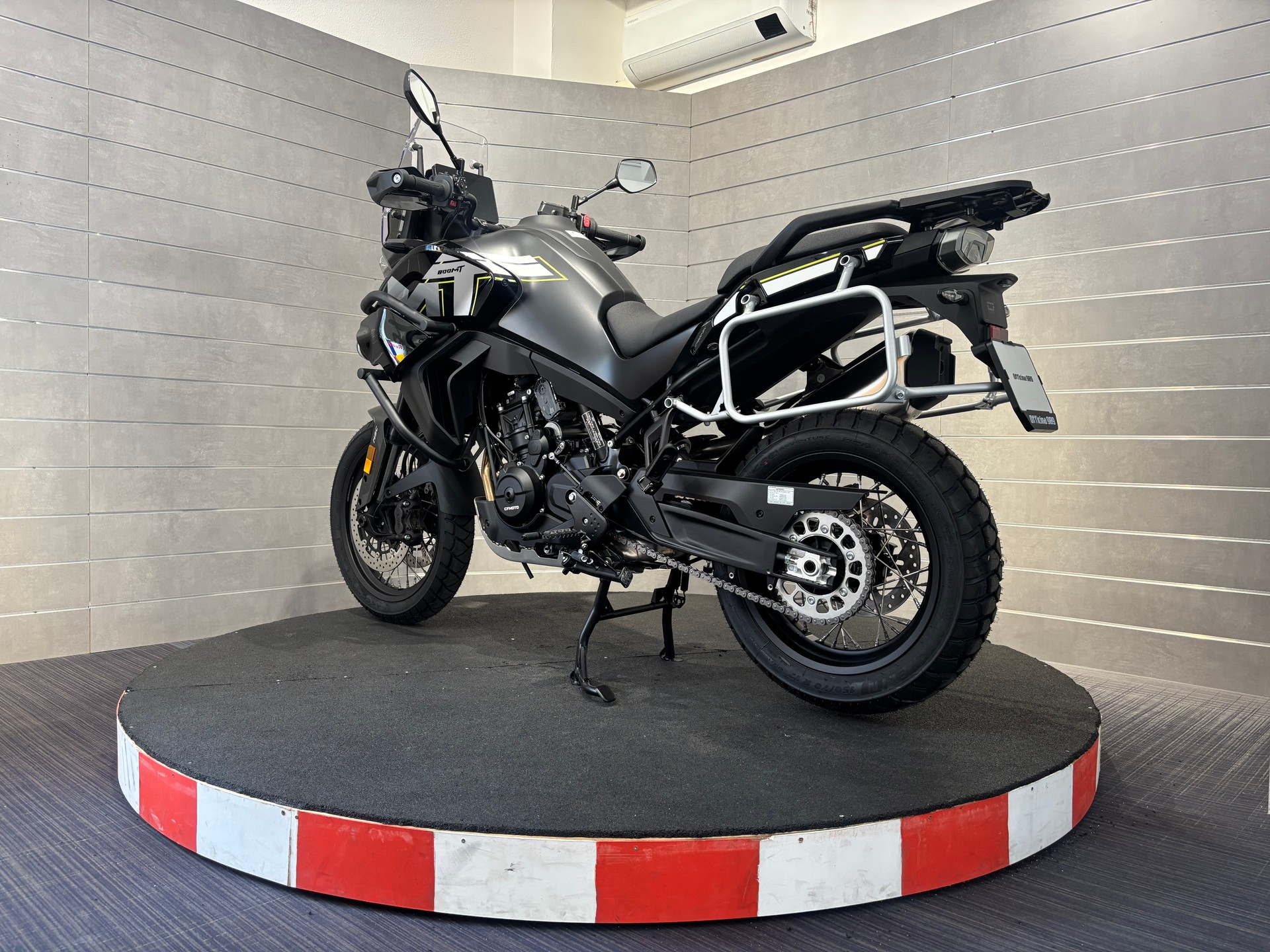 CF MOTO 800 MT Explorer-image-2