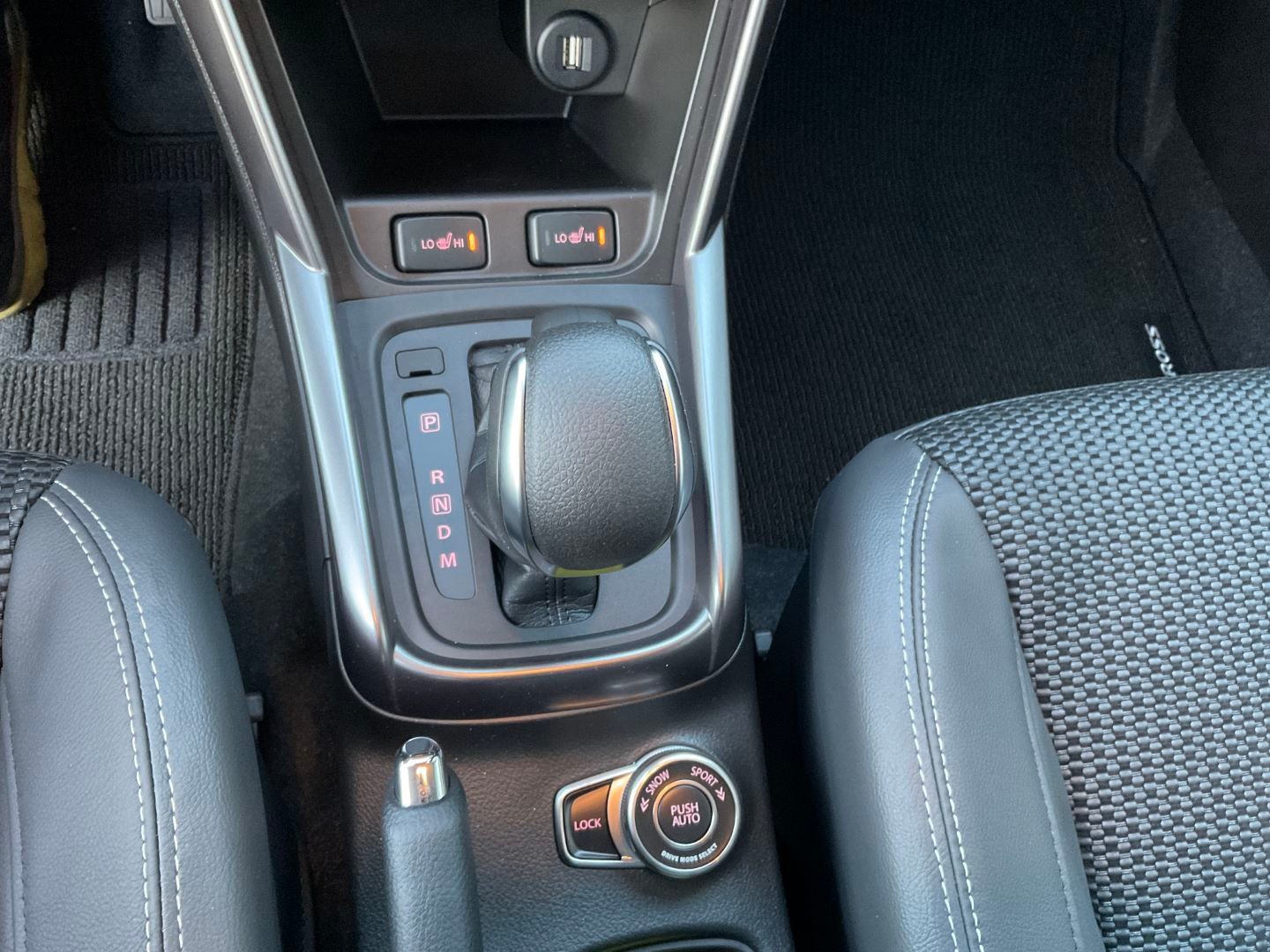 SUZUKI S-Cross 1.5 Piz Sulai Top Hybrid 4x4 MY24-image-9