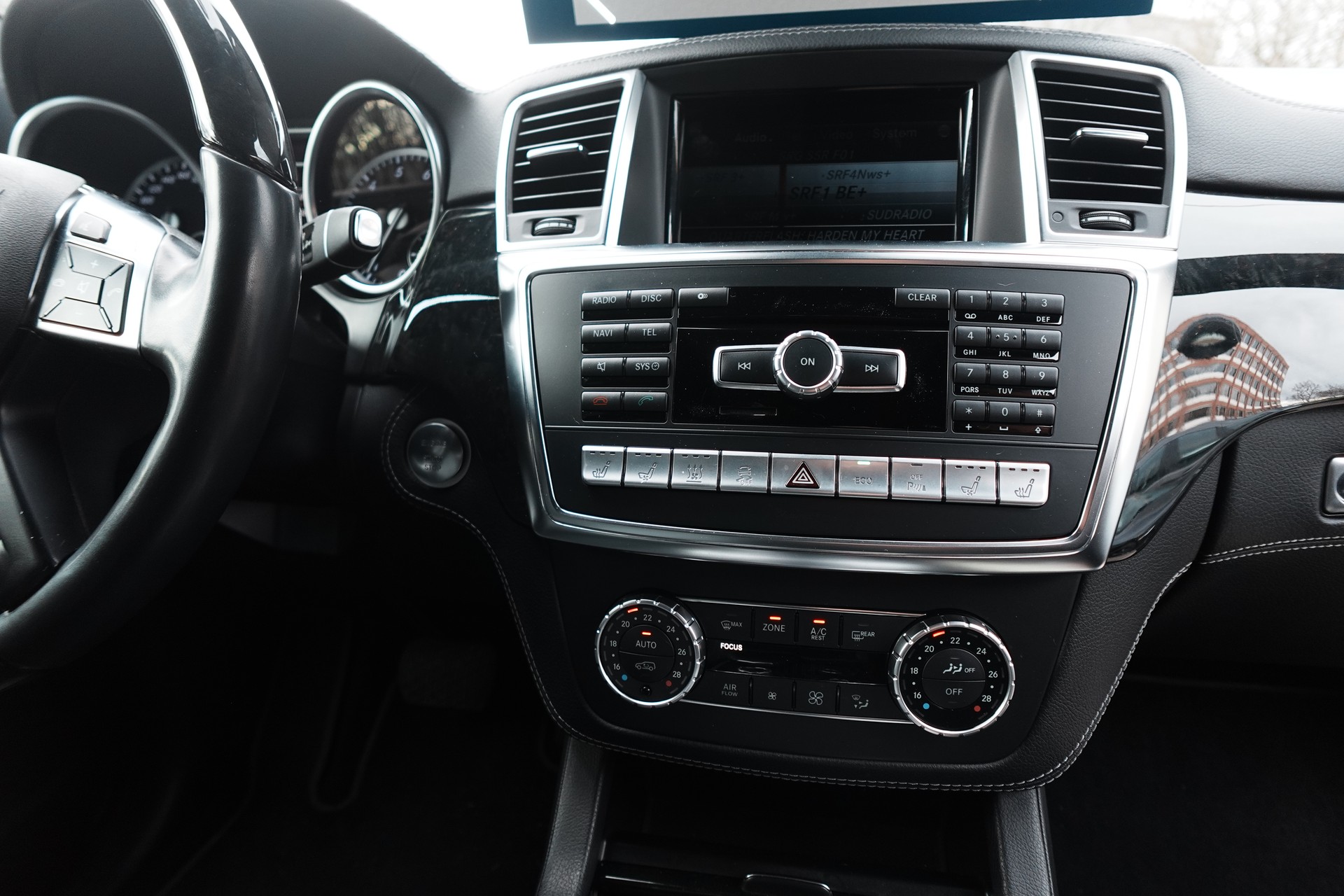 MERCEDES-BENZ GL 500 4Matic 7G-Tronic-image-5