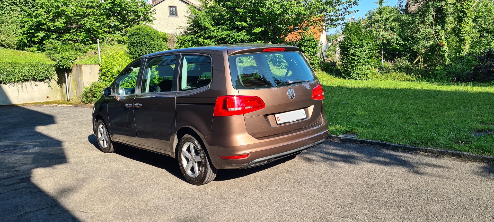 VW Sharan 1.4 TSI BlueMotion Technology-image-8