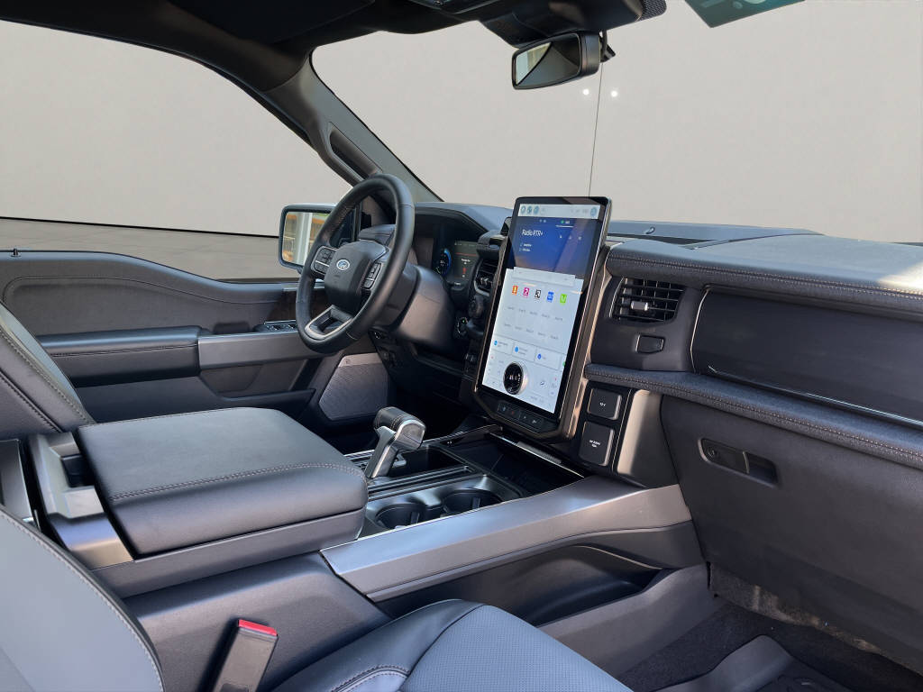 FORD F-150 Lightning DKab.Pick-up 98 kWh Lariat Launch Edition 0.99% Leasing-image-7