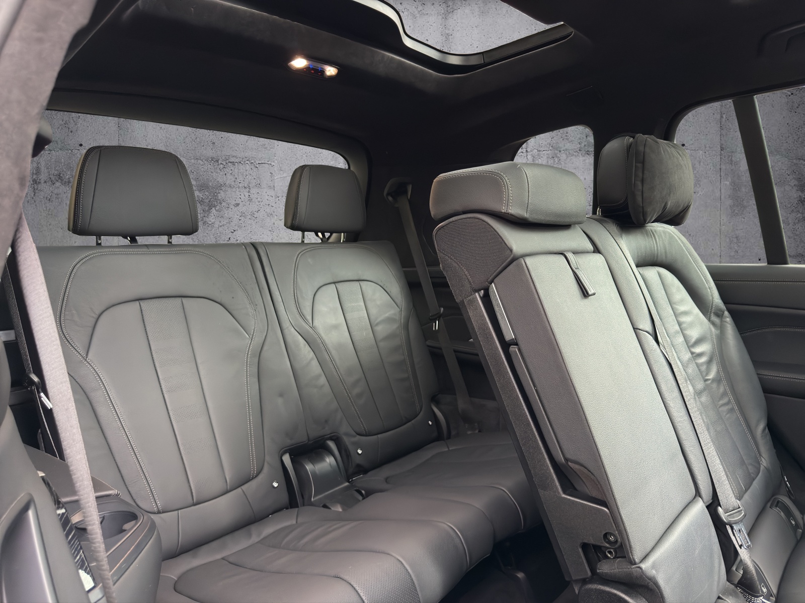 BMW X7 xDrive 30d Steptronic M-Paket *CH-Fahrzeug*-image-10