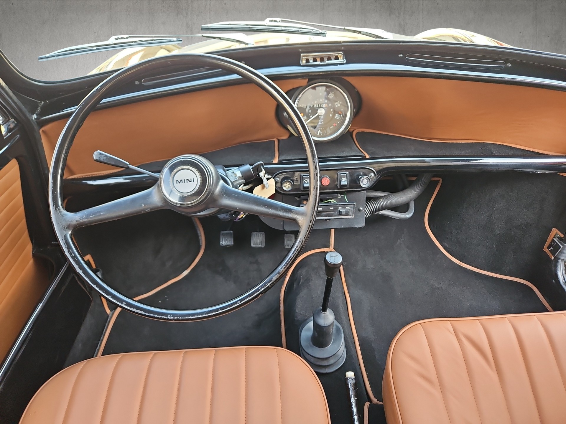 MORRIS Mini 1000 Mascot-image-12
