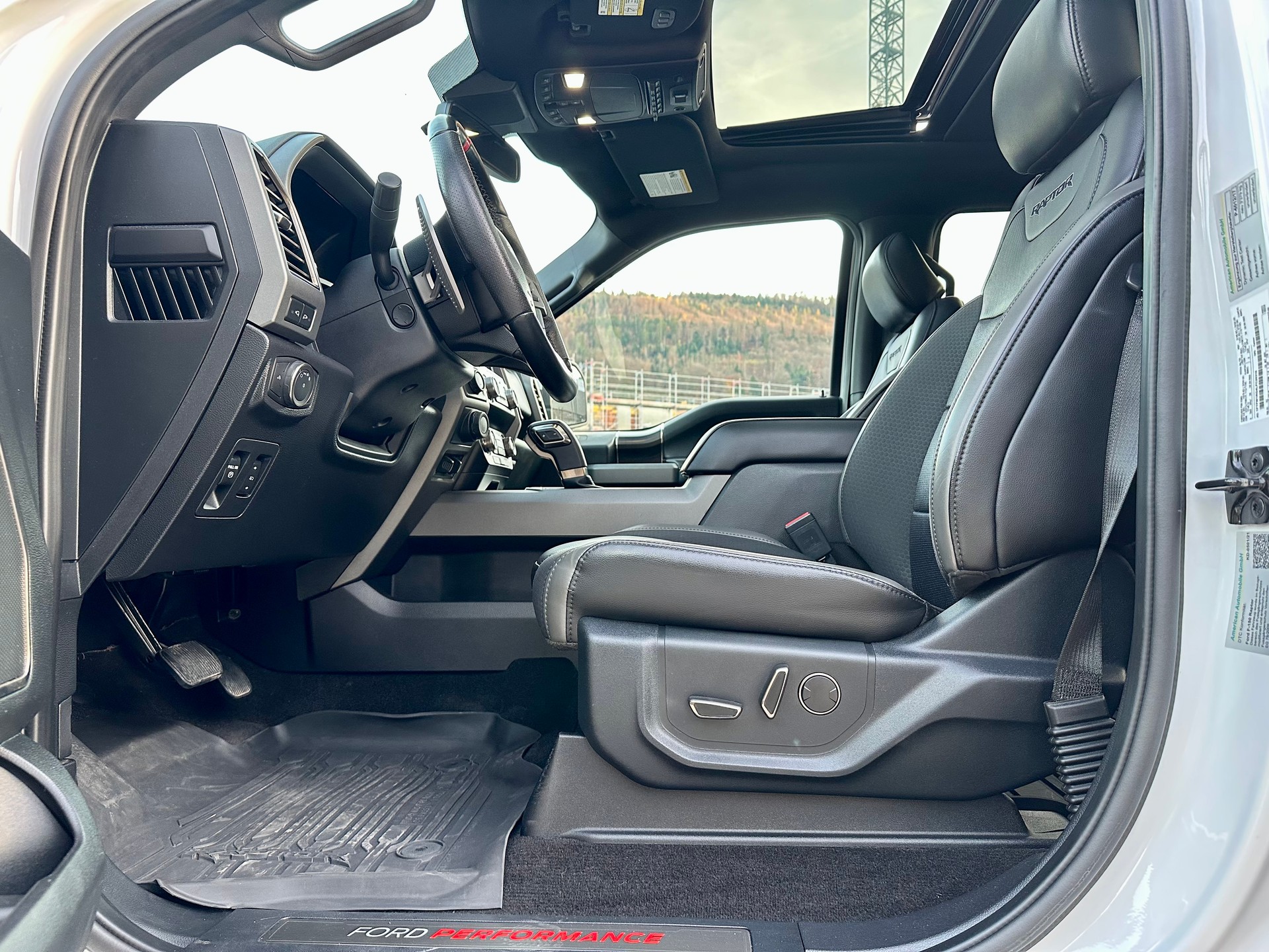 FORD F-150 Raptor 3.5 V6 EcoBoost-image-9