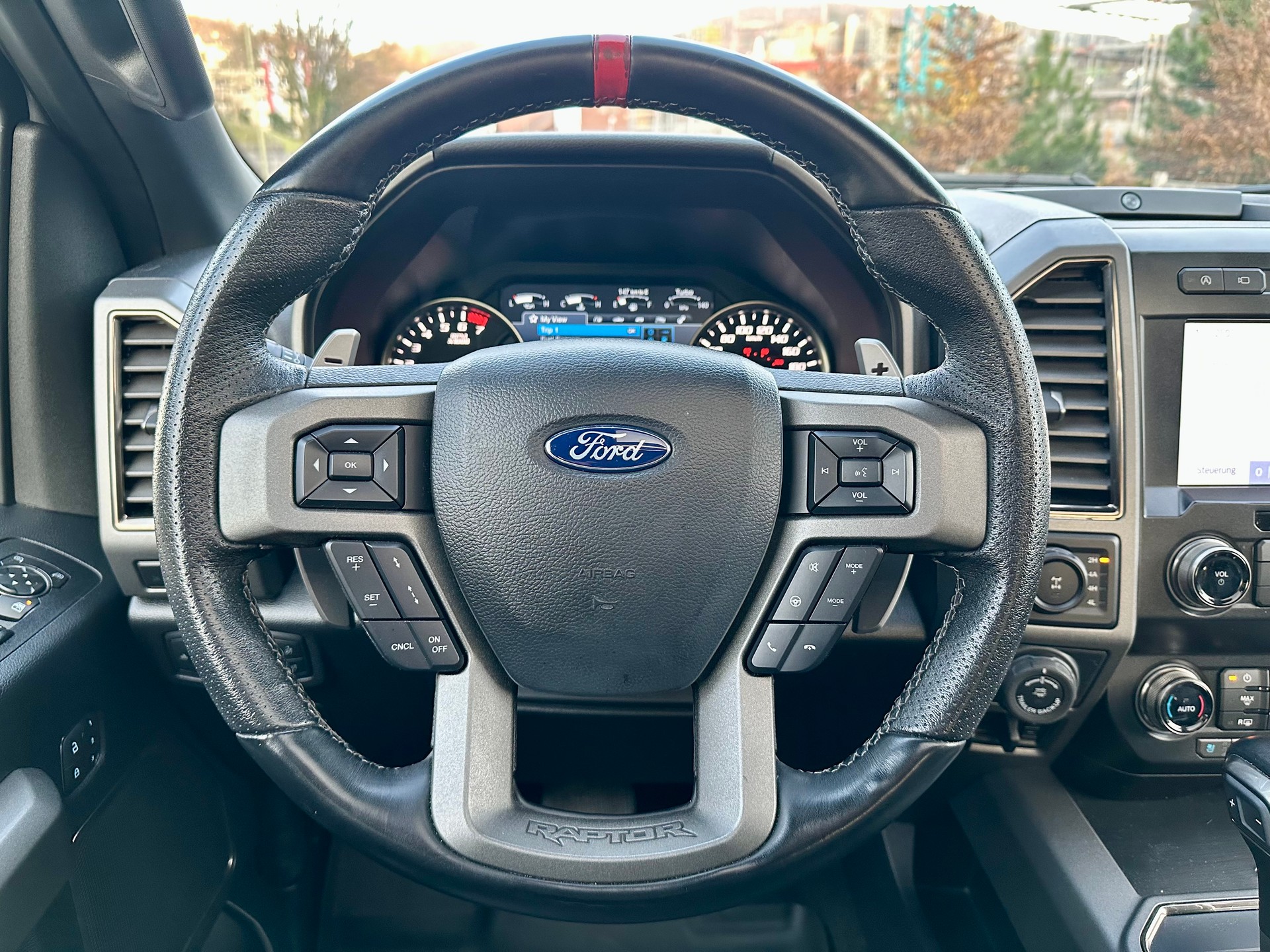 FORD F-150 Raptor 3.5 V6 EcoBoost-image-14