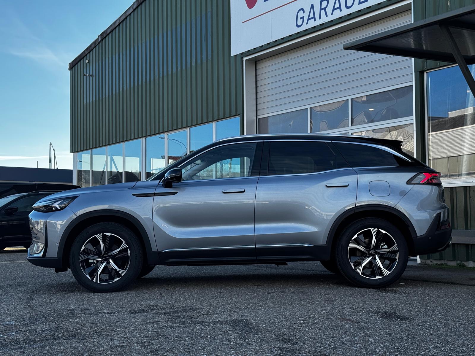 BAIC X7 1.5 Luxury-showroom-element-3
