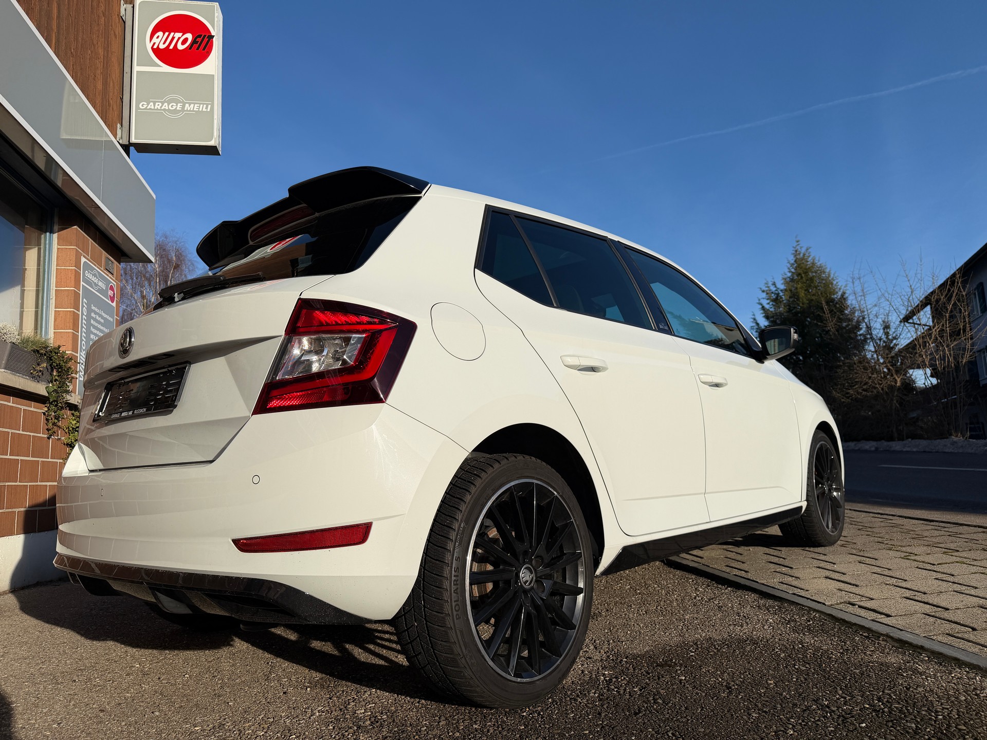 SKODA Fabia 1.0 MPI Monte Carlo-image-2