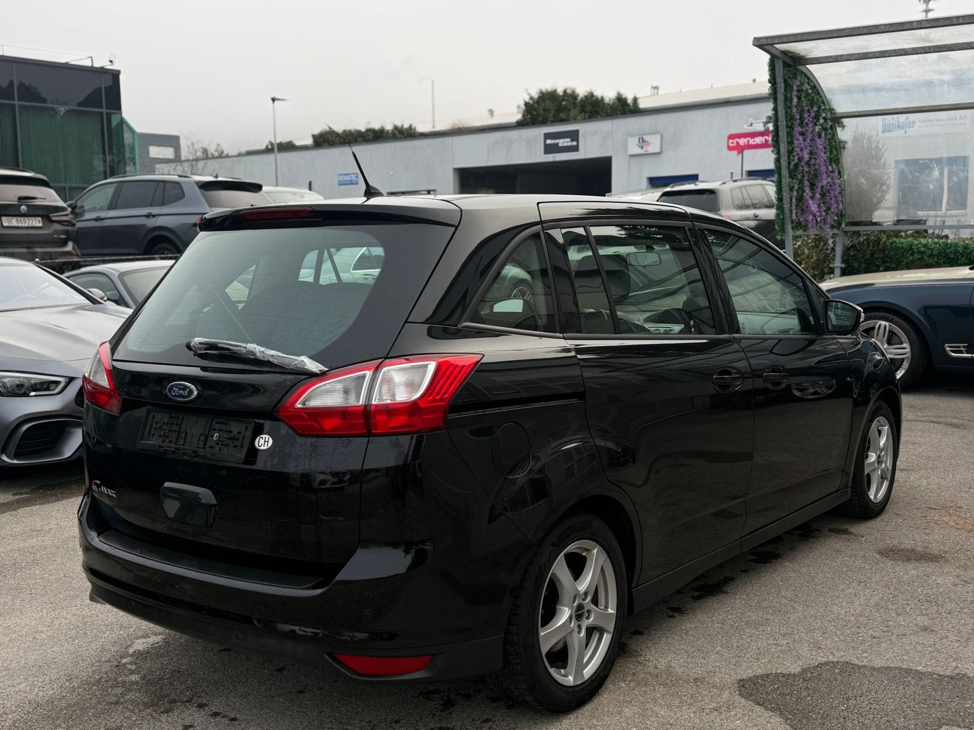 FORD Grand C-Max 1.6 TDCi KNIE-Edition / 7 plätzer-image-4