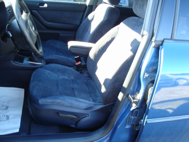 AUDI A3 1.8 T Attraction-image-5