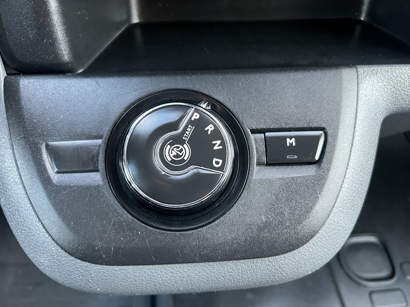 PEUGEOT Expert 2.0 BlueHDi 120 S&S Premium Long EAT8-image-24