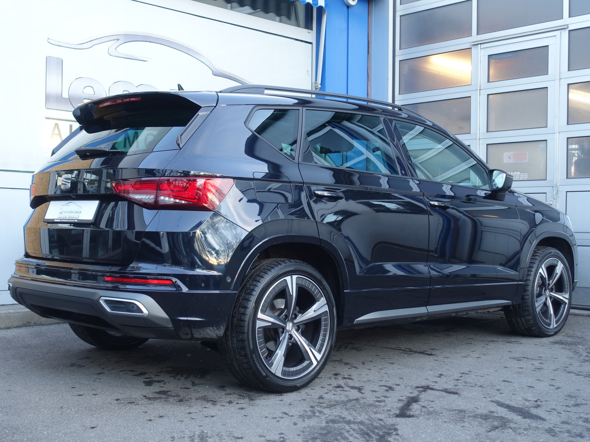 SEAT Ateca 2.0 TSI Hola FR 4Drive DSG-showroom-element-3