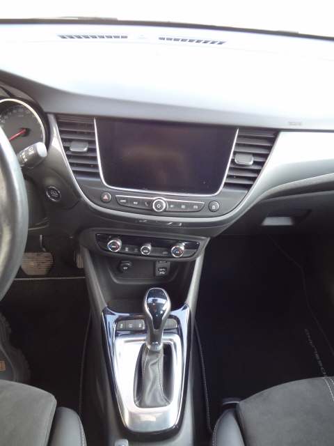 OPEL Crossland 1.2 Turbo Elegance-image-8