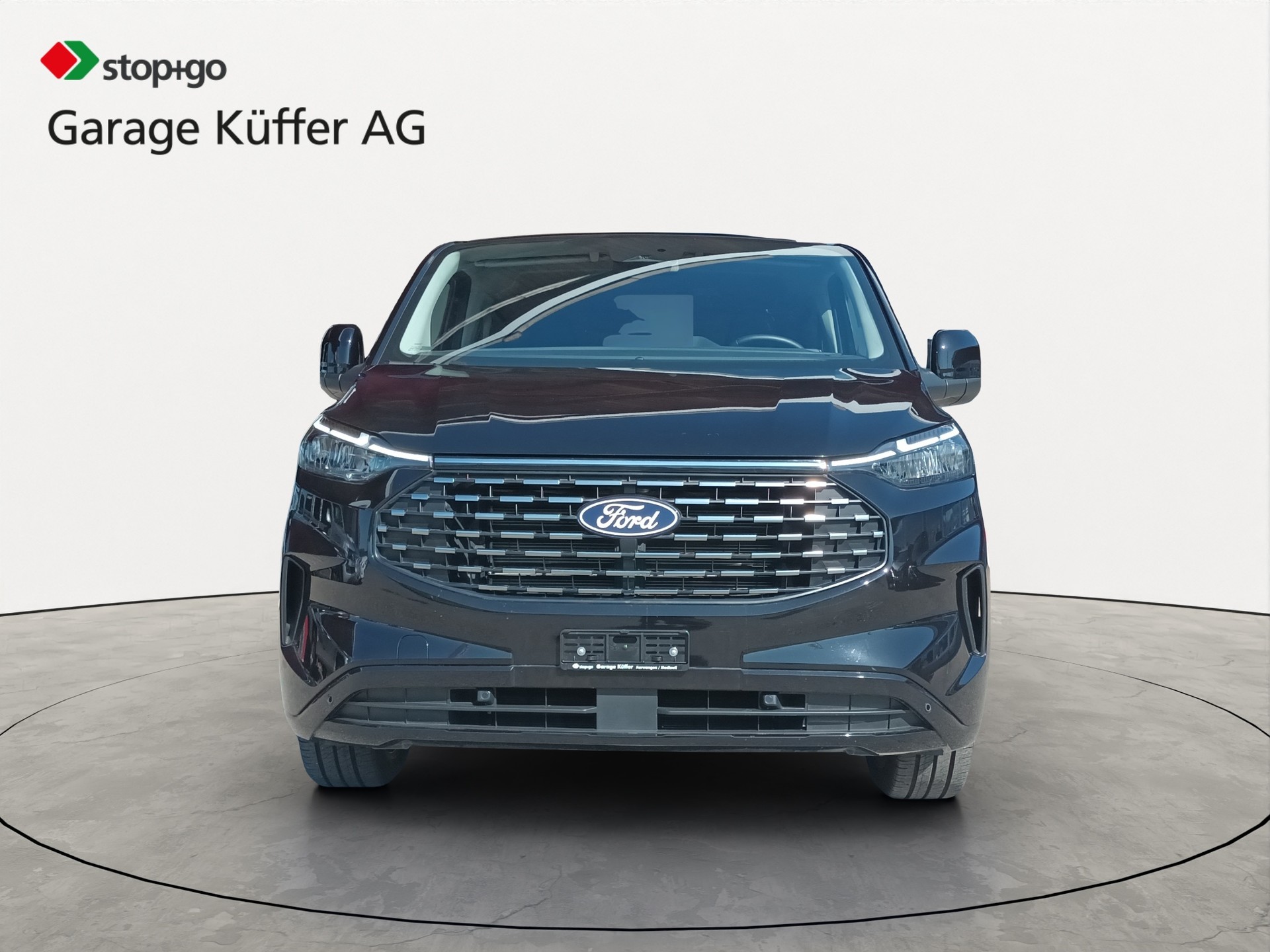 FORD Tourneo Bus 320 L1H1 Titanium Automat 4x4-showroom-element-1