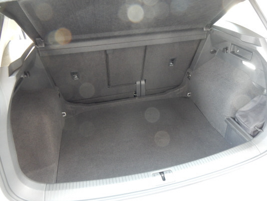 VW Tiguan 2.0TSI Elegance 4Motion-image-7