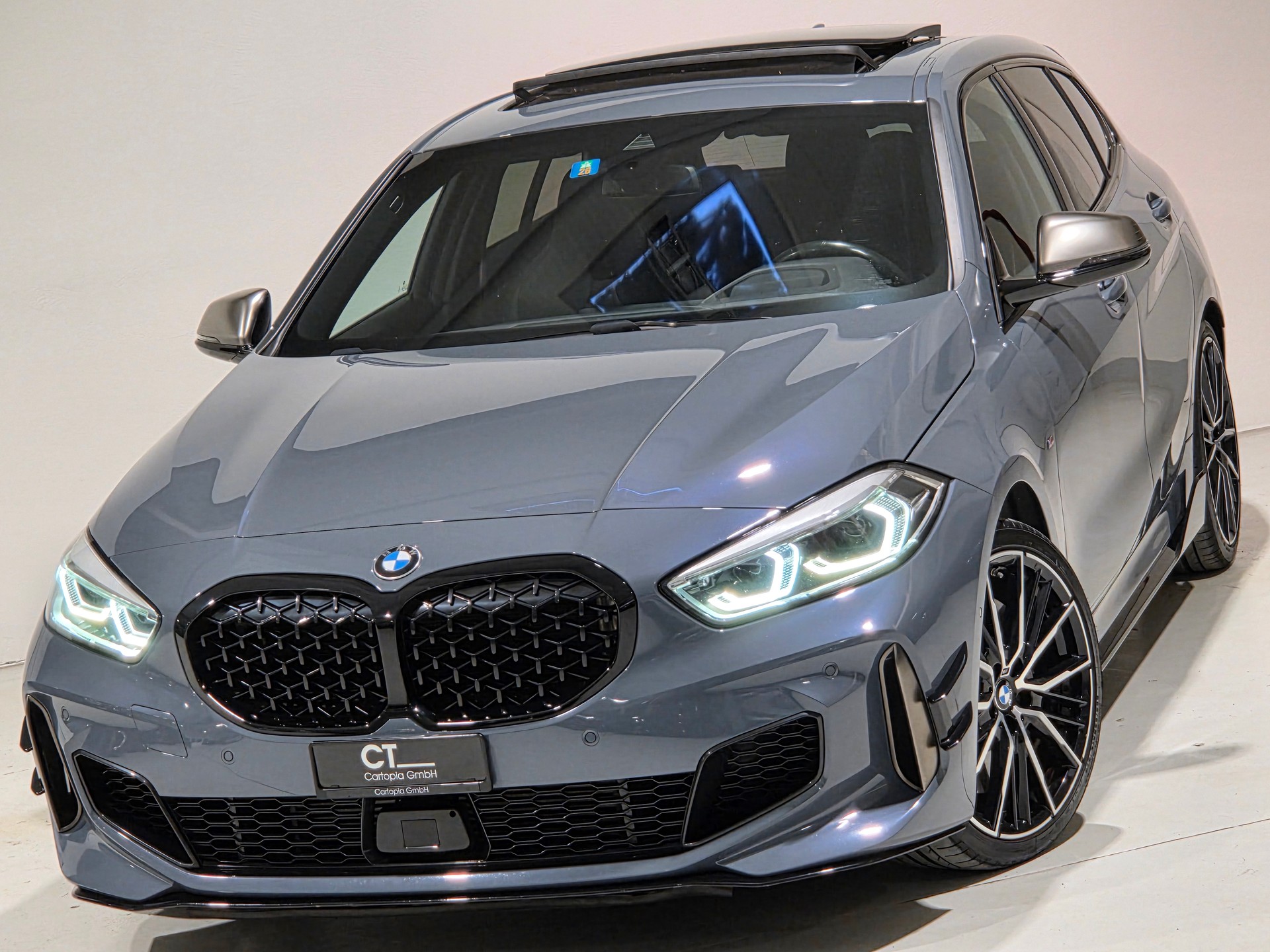 BMW M135i xDrive Steptronic