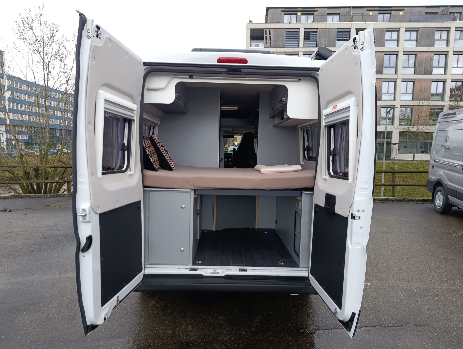 WEINSBERG CaraTour 600MQ**Automat**5.99m Länge**618Kg Nutzlast**Abwassertank isoliert und beheizbar**Iso Fix**-image-7