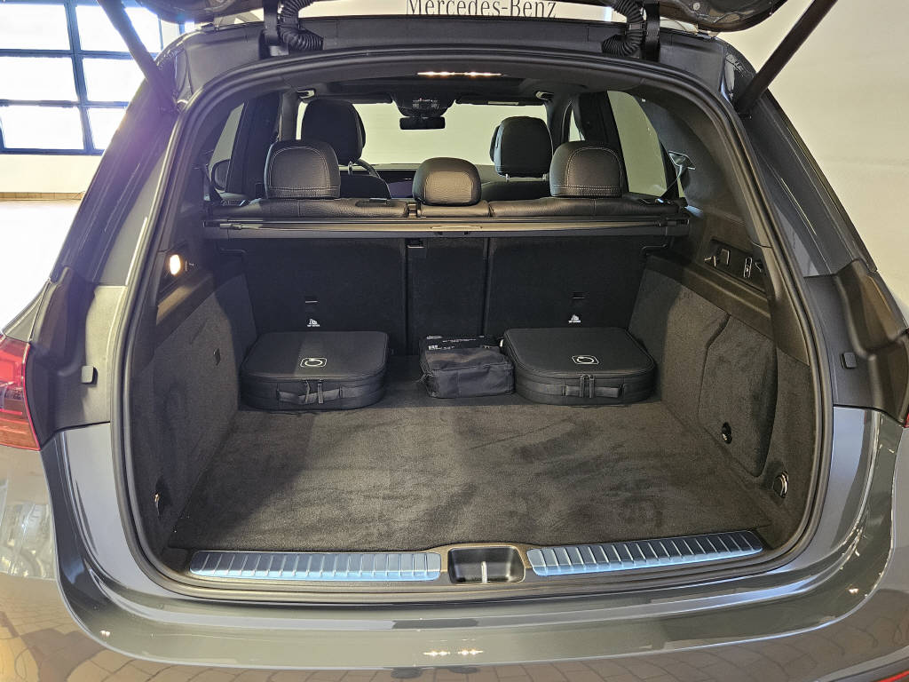 MERCEDES-BENZ GLE 350 de 4Matic AMG Line EQ Star-showroom-element-3