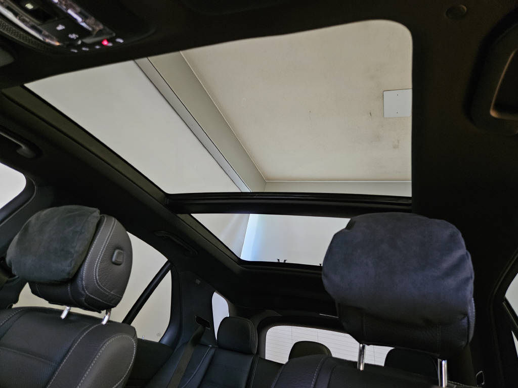 MERCEDES-BENZ GLE 350 de 4Matic AMG Line EQ Star-image-4