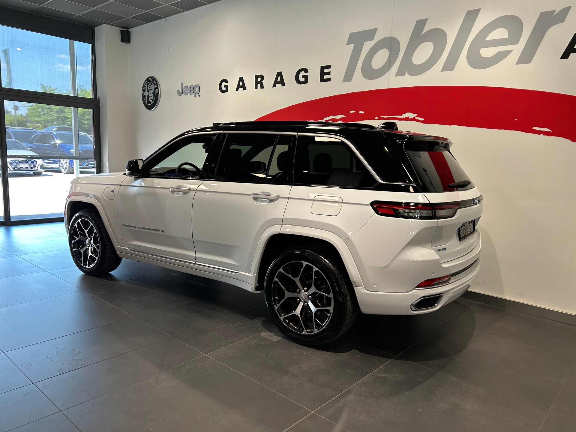 JEEP Grand Cherokee 2.0 Plug-in-Hybrid Summit Reserve 4xe-image-18