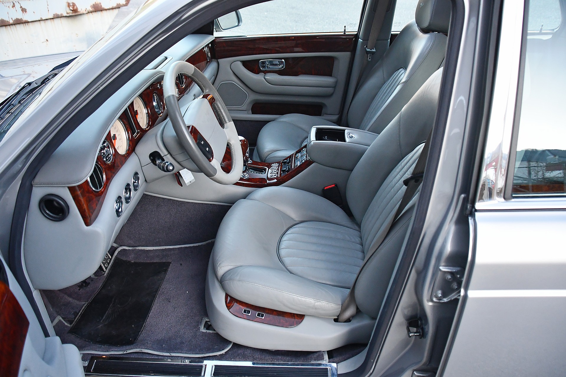 BENTLEY Red Label-image-6