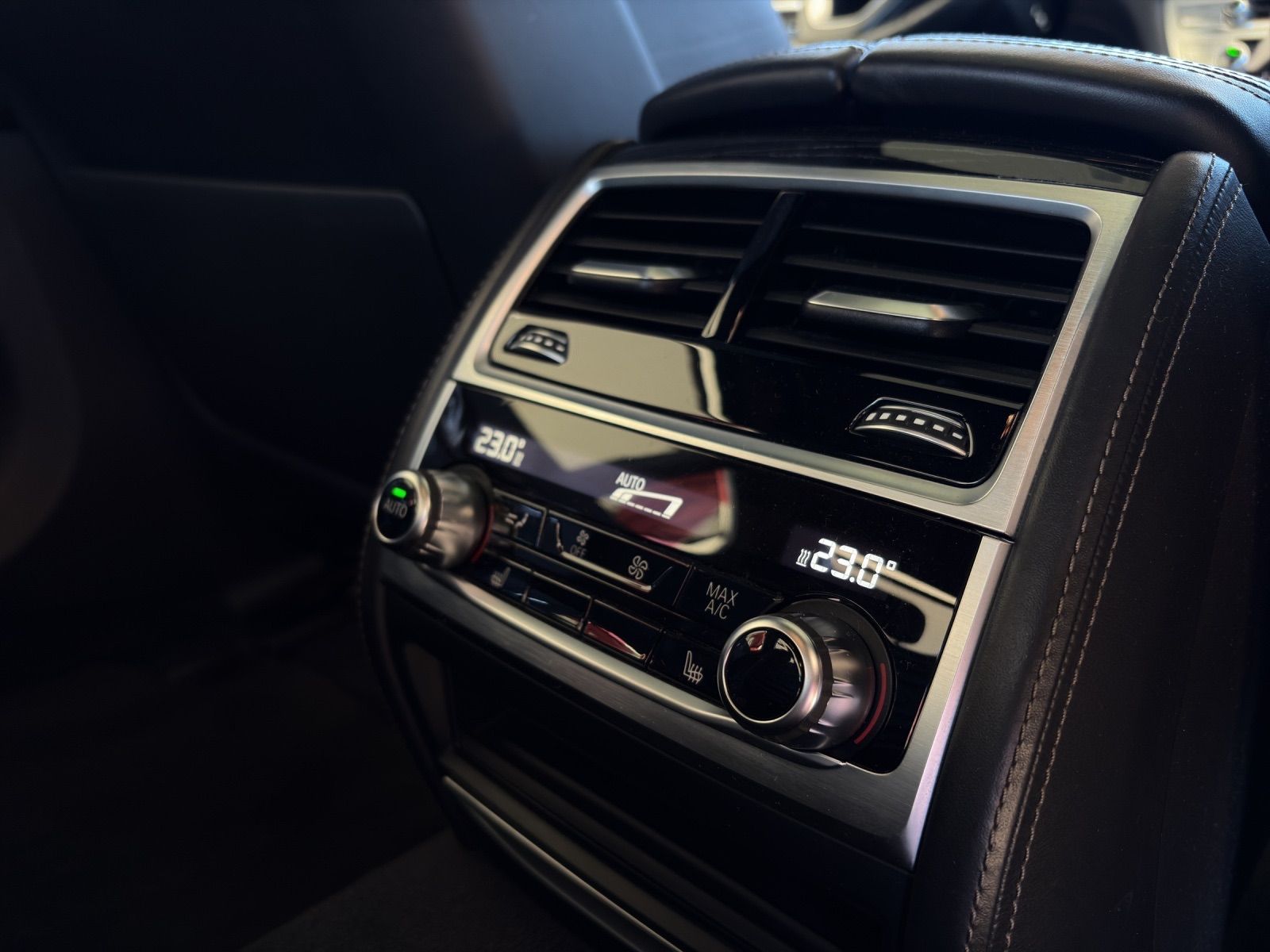 BMW 740 d xDrive Steptronic-image-20