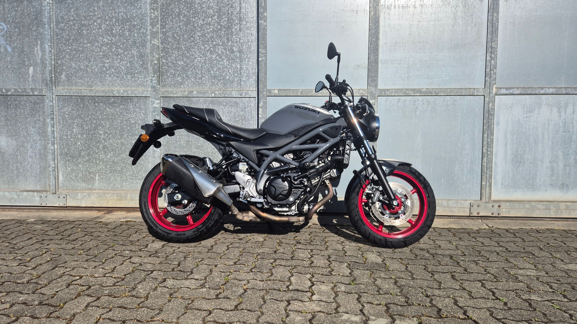 SUZUKI SV 650-image-0