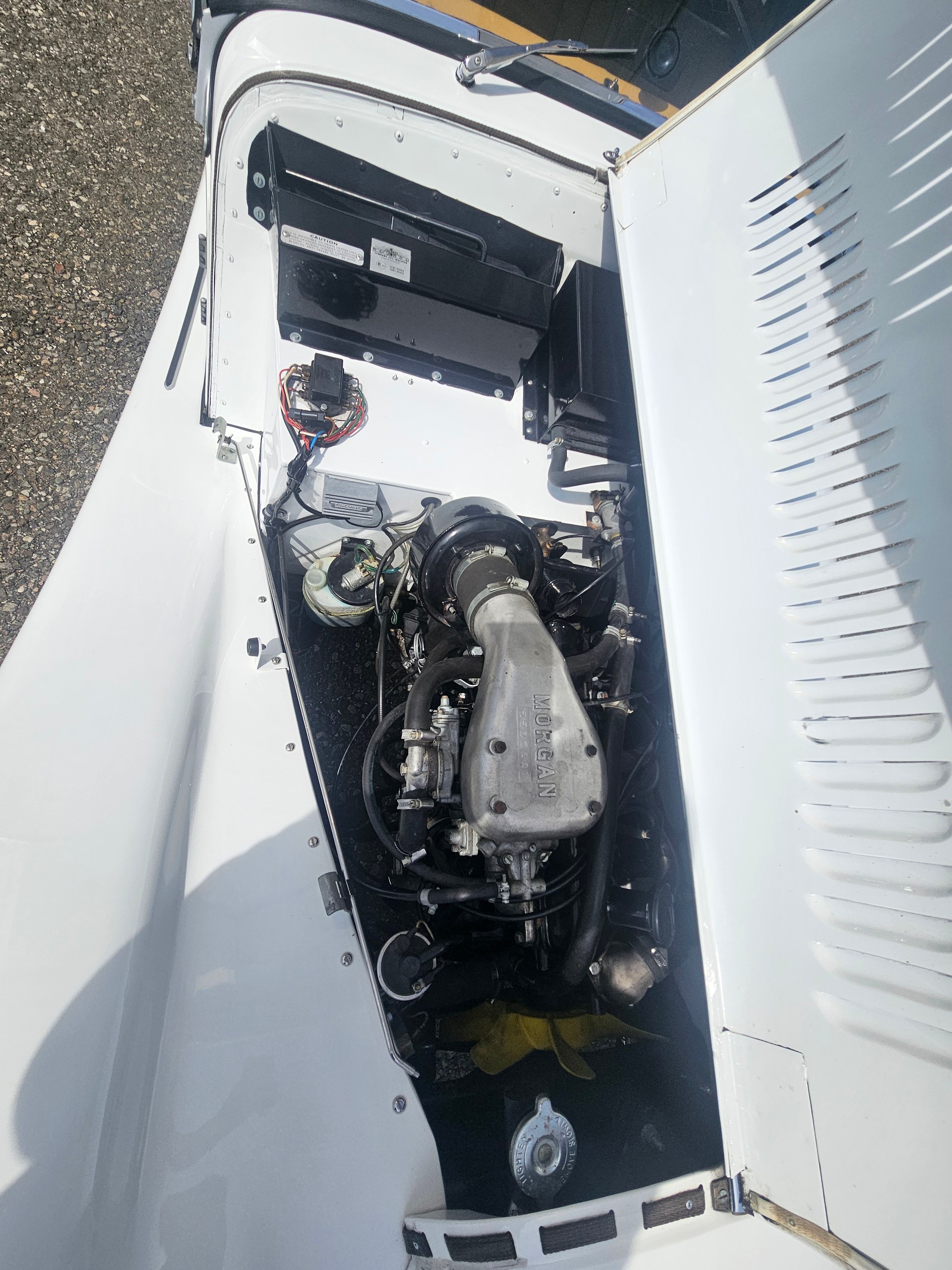 MORGAN 2-Seater-image-22