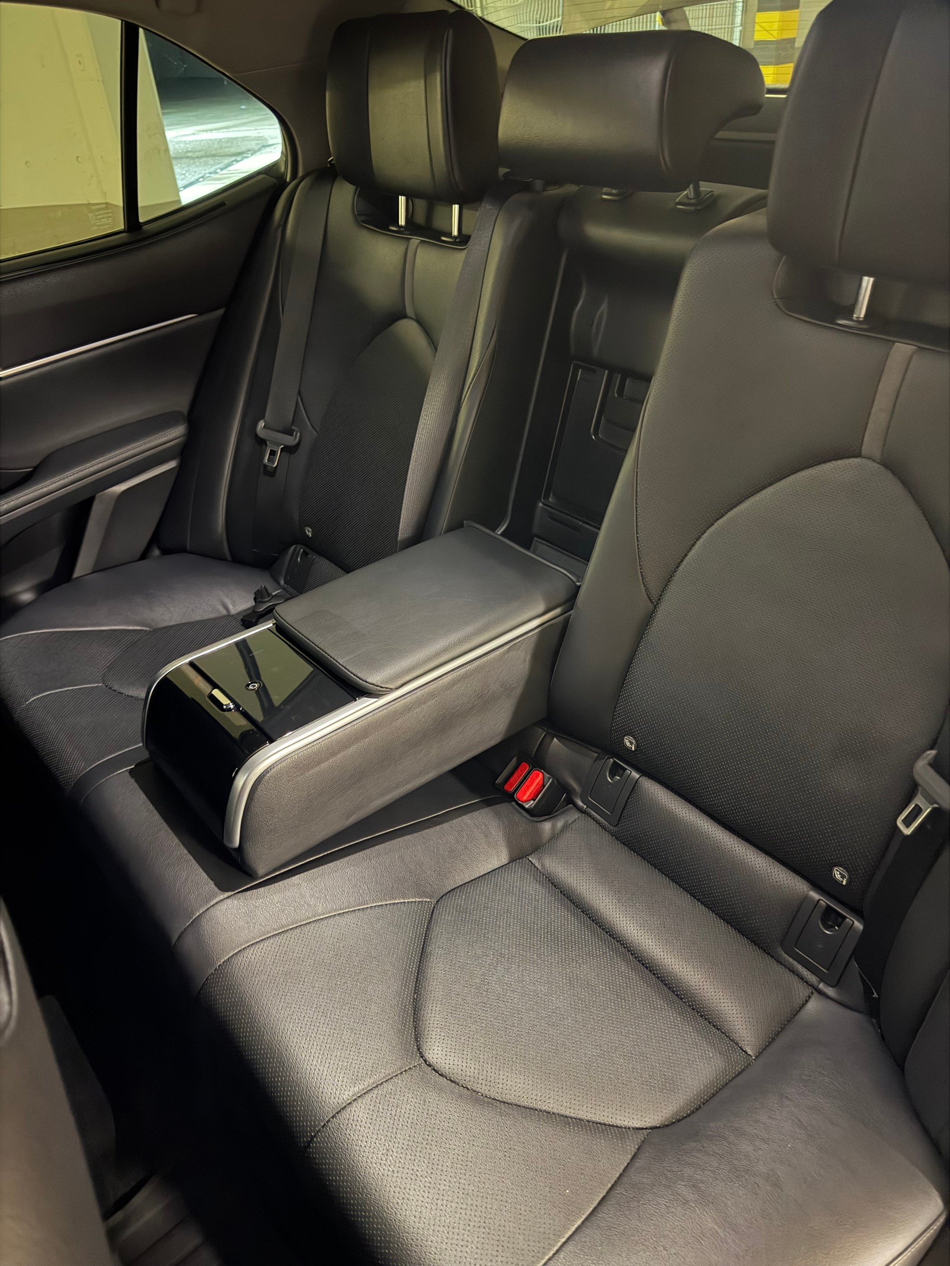 TOYOTA 2.5 HSD Premium-image-3