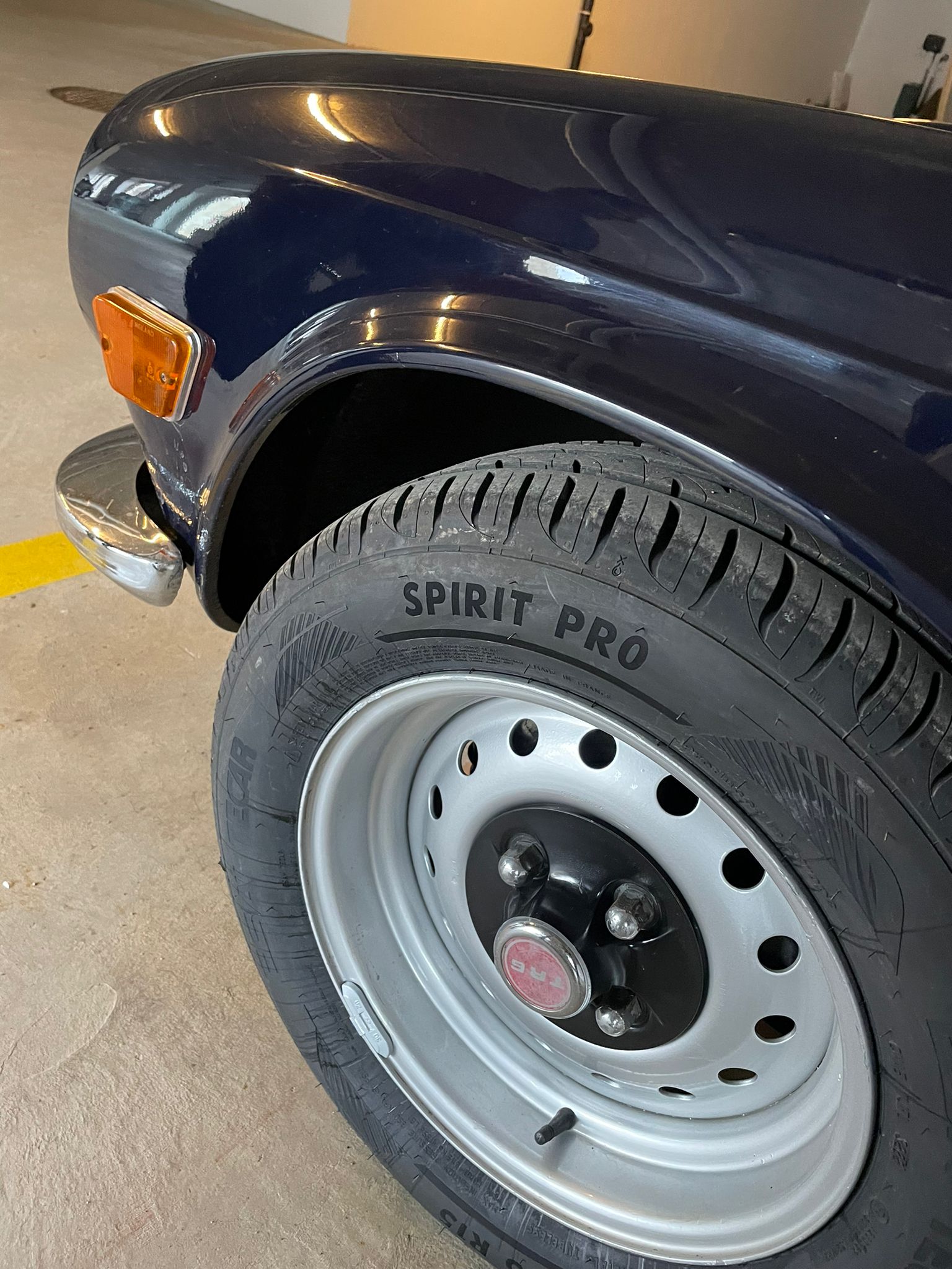 TRIUMPH Triumph TR6-image-4