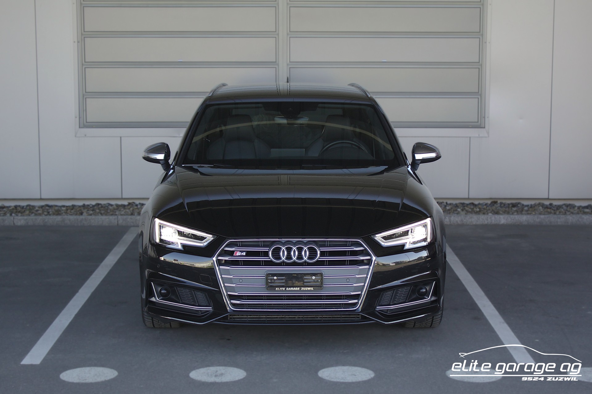 AUDI S4 Avant 3.0 TFSI quattro tiptronic-image-7
