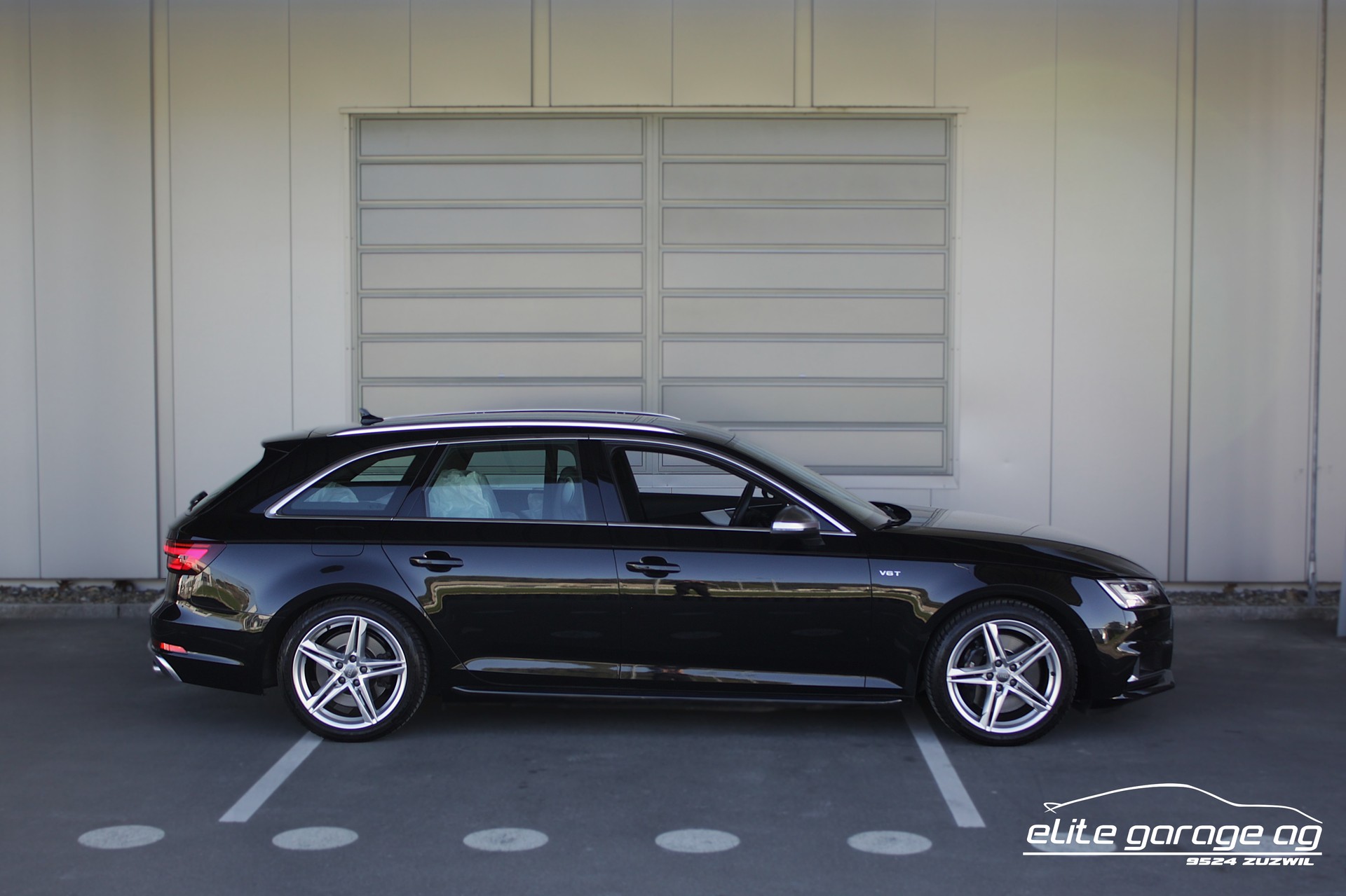AUDI S4 Avant 3.0 TFSI quattro tiptronic-image-5