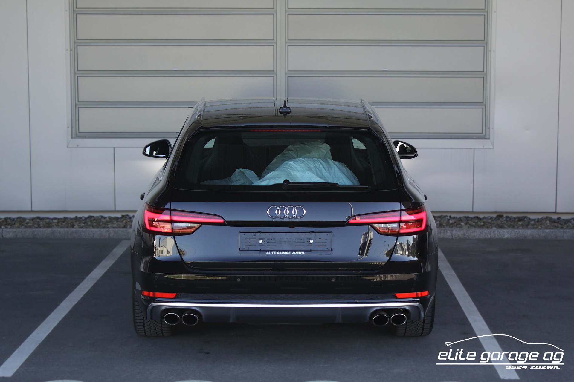 AUDI S4 Avant 3.0 TFSI quattro tiptronic-image-3