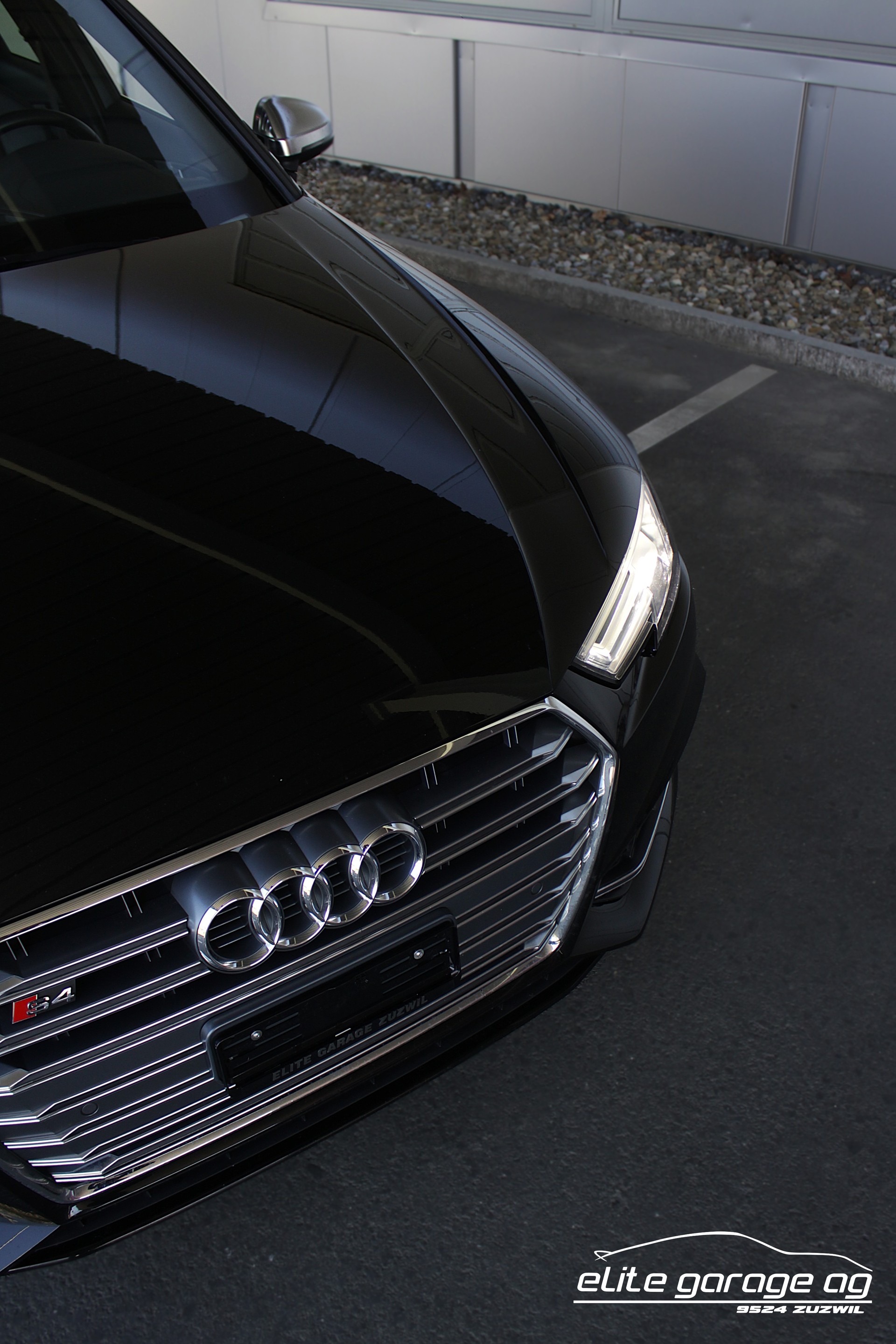 AUDI S4 Avant 3.0 TFSI quattro tiptronic-image-11