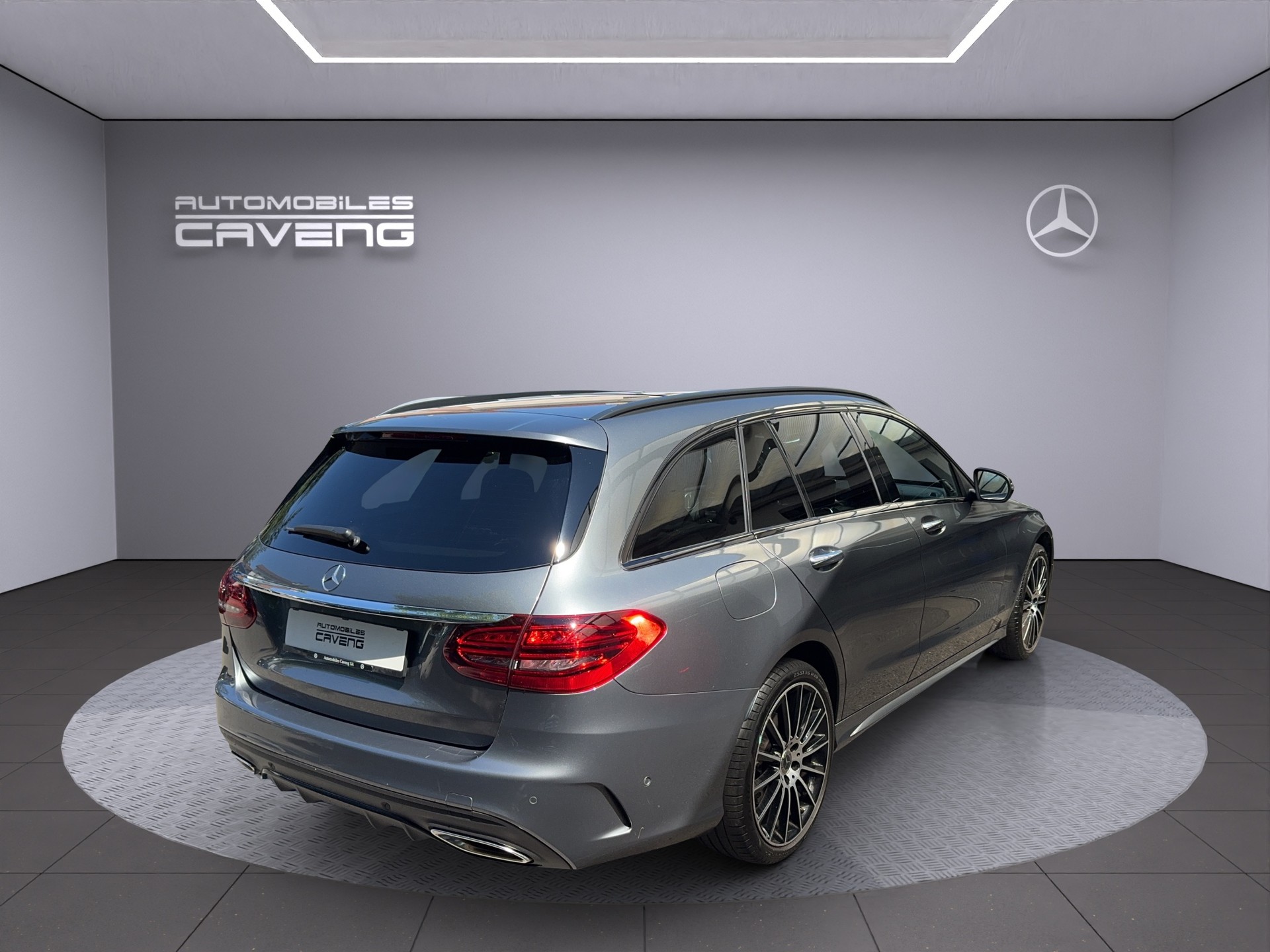 MERCEDES-BENZ C 200 Swiss Star AMG Line 4M 9G-Tronic-image-4