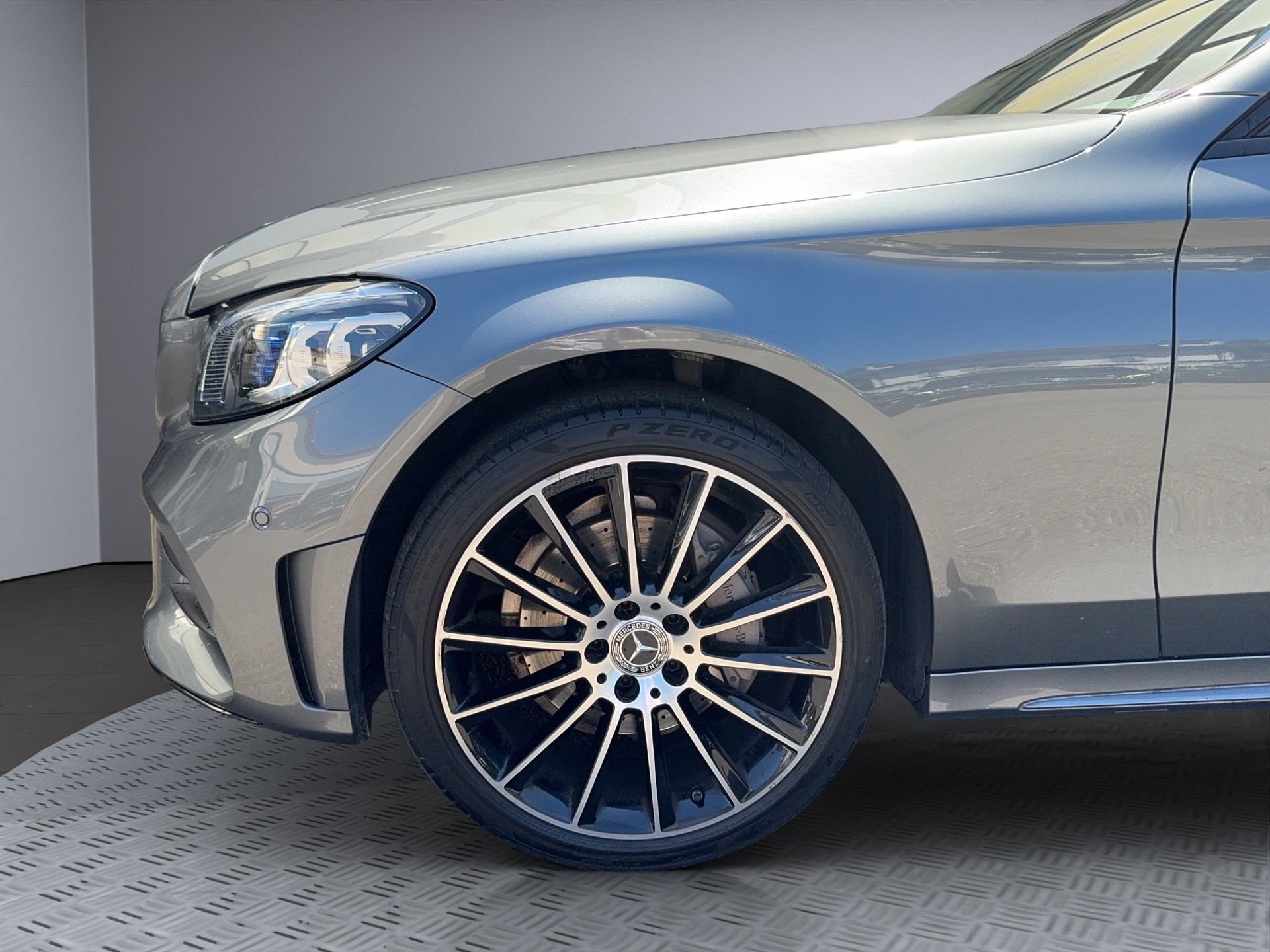 MERCEDES-BENZ C 200 Swiss Star AMG Line 4M 9G-Tronic-image-8