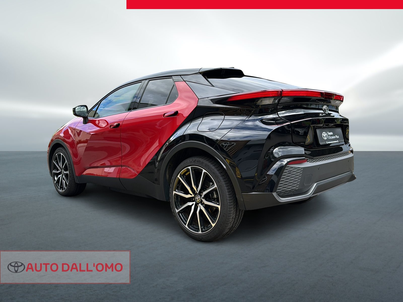 TOYOTA C-HR 2.0 PHEV CVT GR Sport Premire-showroom-element-2