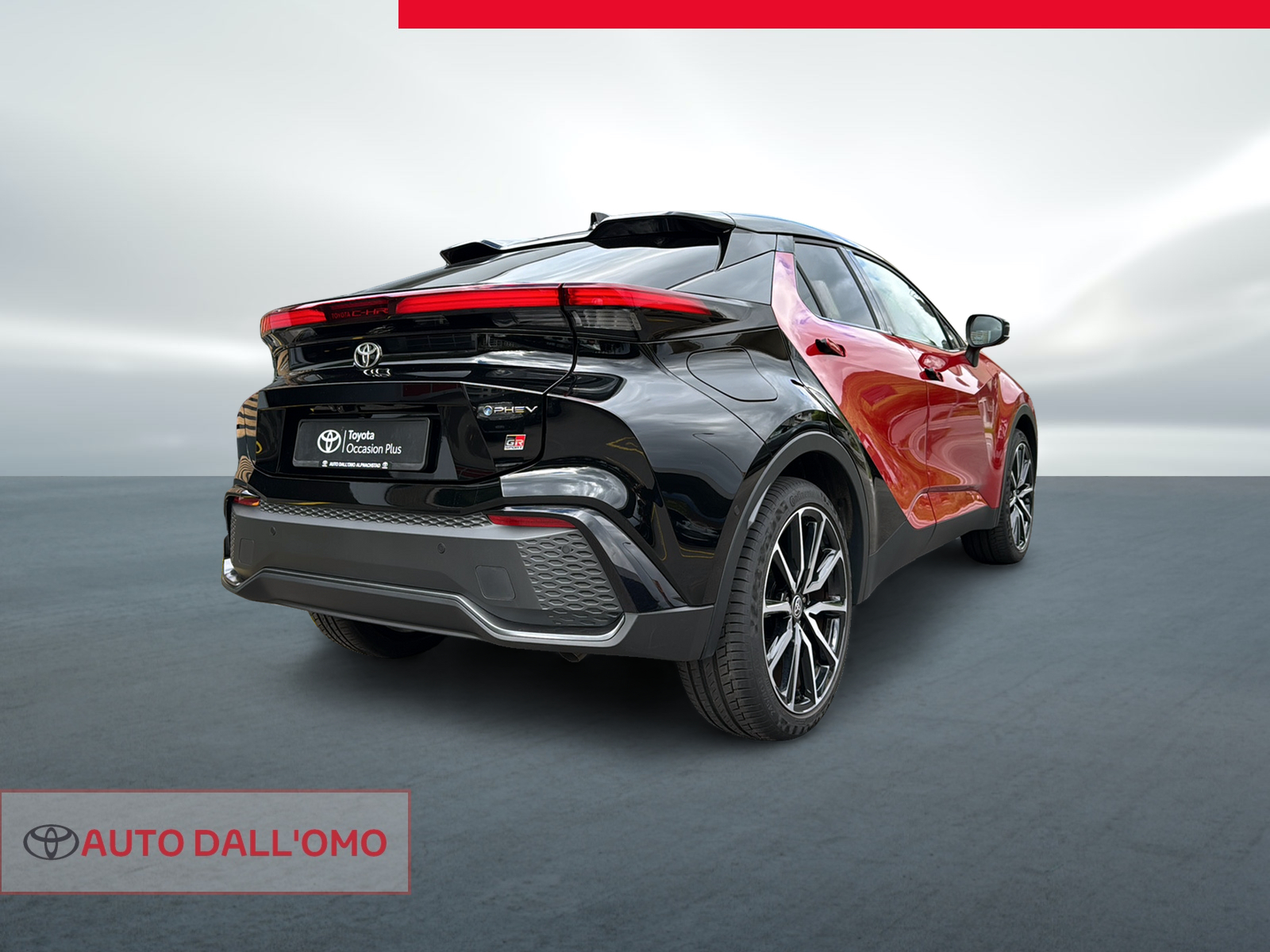 TOYOTA C-HR 2.0 PHEV CVT GR Sport Premire-image-4