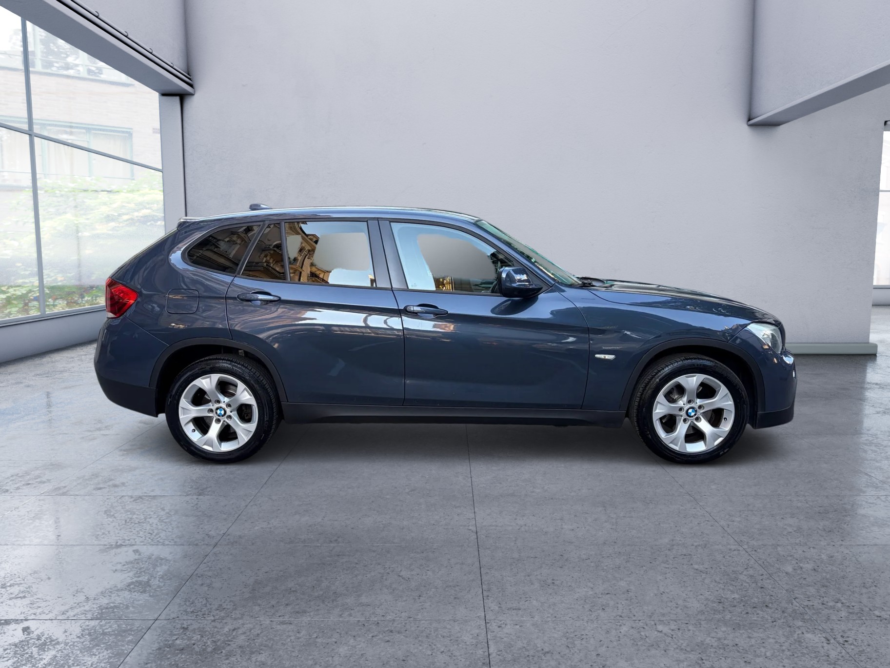 BMW X1 xDrive 18d Steptronic-image-4